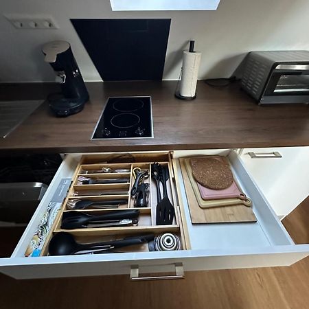 1 Zimmer Wohnung Dg Mit Klimaanlage Und Kleinen Balkon Oedheim Eksteriør billede